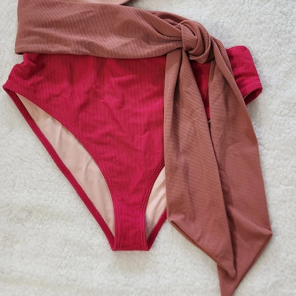 New!Beach Riot Claire One‎ Piece Ribbed Swimsuit
